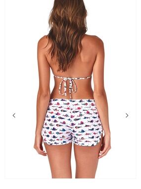 Scales Gear Trippy Women’s Board Shorts in White Size Small.